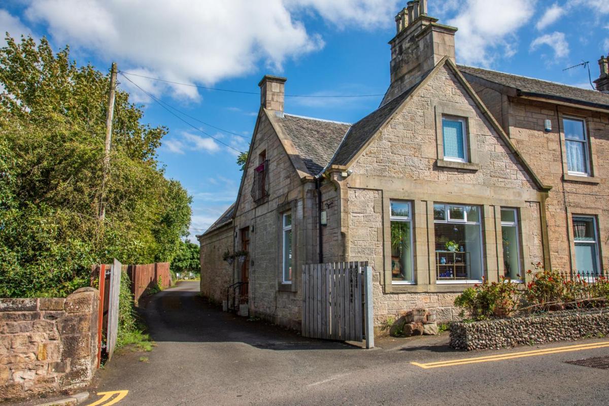 The Banking Hall Villa Polmont Exterior photo